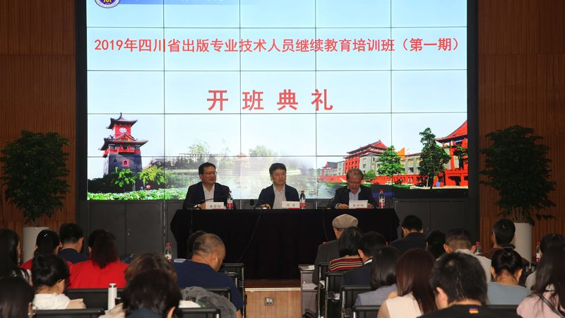 如何识别培训机构招生陷阱：揭秘招生过程中的五大风险